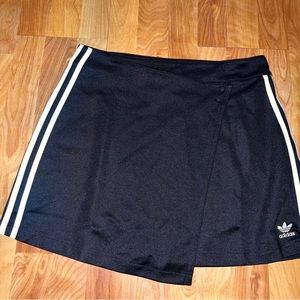 Adidas originals Wrapping Skirt Size:(M)